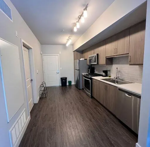 1 Bdr Apt In Irvine - Near John Wayne
