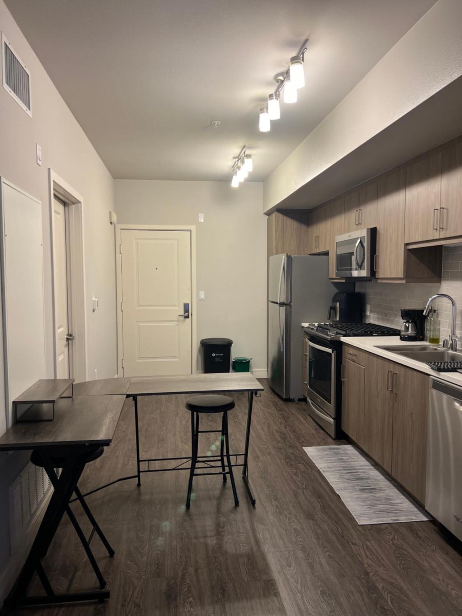 1 Bdr Apt In - Near John Wayne Irvine
